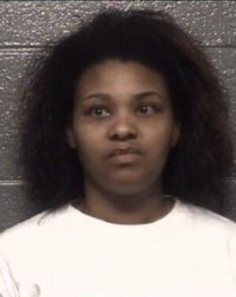 Danville Police Arrest Wanted Woman News Chathamstartribune Com