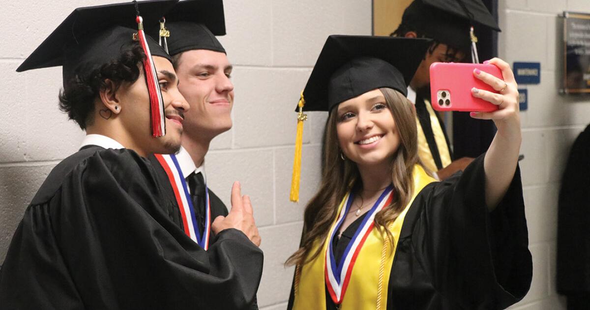Endure, Adapt, Overcome: Chatham High School Class of 2023 - Vimarsana News