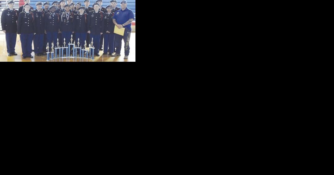 Gretna Hawks JROTC strike gold … again - Vimarsana News