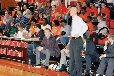 Hamilton Leads Hargrave Basketball Sports Chathamstartribune Com