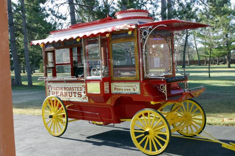Anderson finishes 'biggest horse-drawn popcorn machine' | Top Stories ...