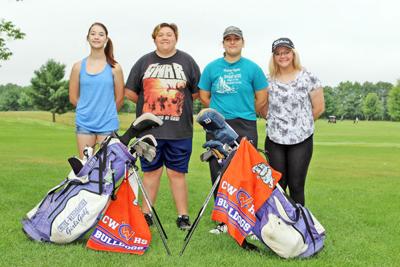 Golf letter winners