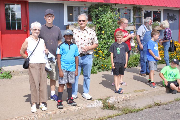 Weyerhaeuser Booster Days photos Free News