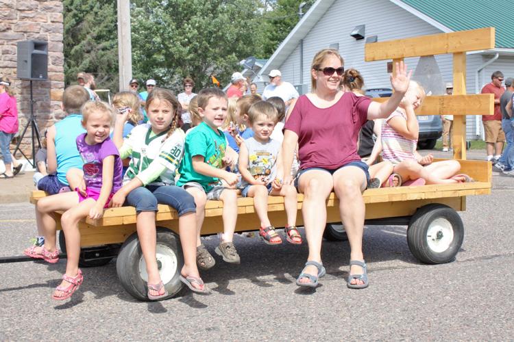 Weyerhaeuser Booster Days photos Free News