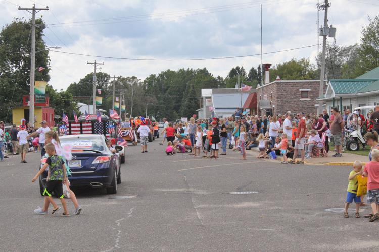 Weyerhaeuser Booster Days photos Free News