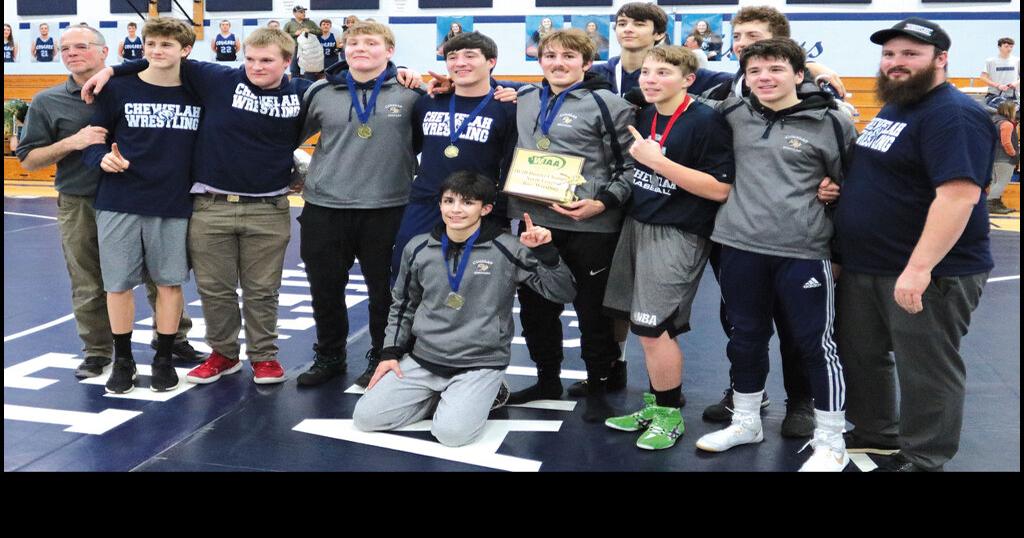 Chewelah wrestling team wins district championship Archives
