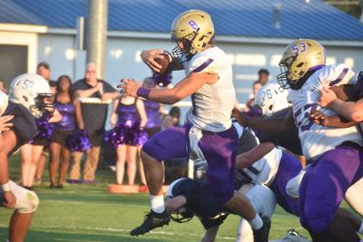 Fightin Chicks Take Down Outlaws In Season Opener Sports