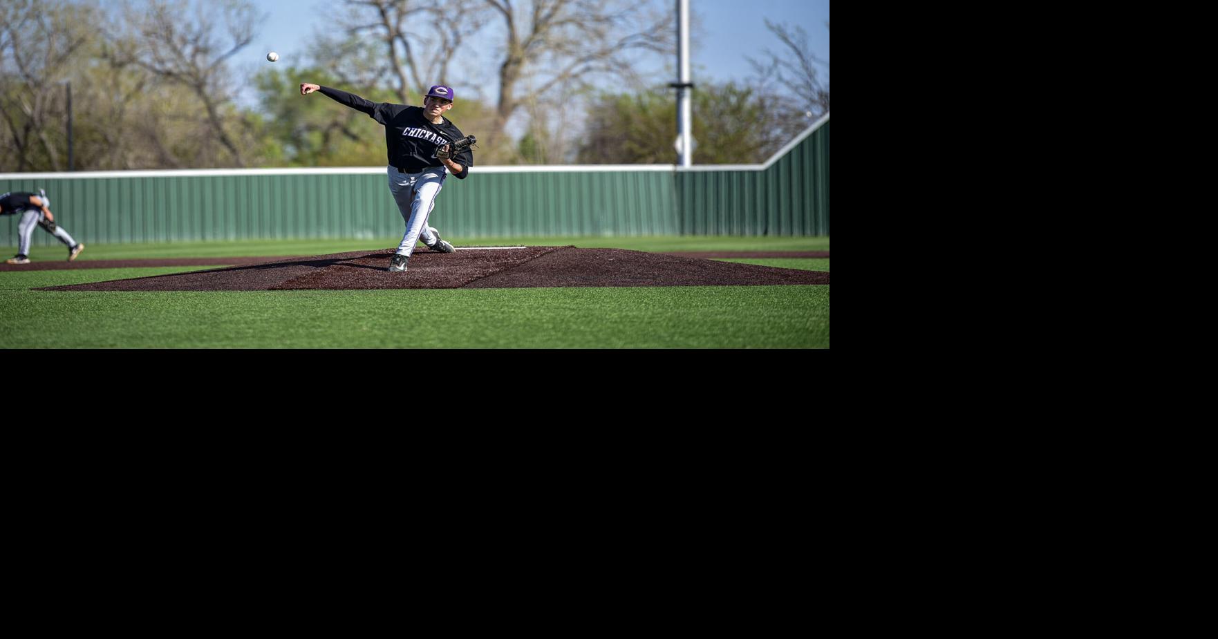 Chickasha baseball wraps up district play with sweep over Pauls Valley
