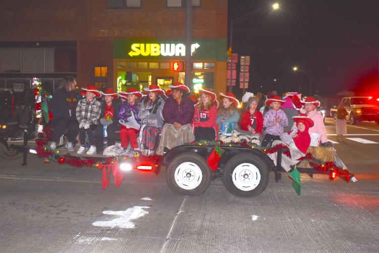 Blanchard 'Cowboy Christmas' Parade gallops down Main St. News