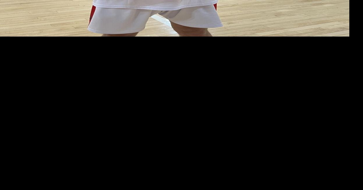 BASKETBALL Ninnekah's Jerdee reaches 1,500 points Sports