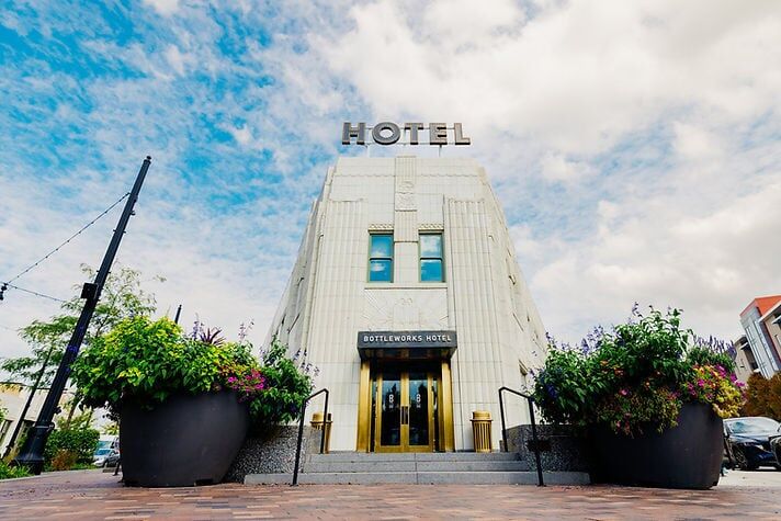 Two Geronimo Hospitality Group Hotels Winners in Midwest Living's '2026 Best of the Midwest Awards'