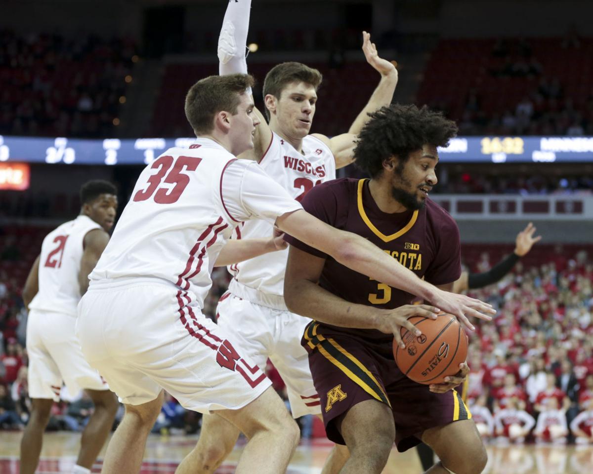Ticket Usage Sinks During Wisconsin Badgers First Losing Men S