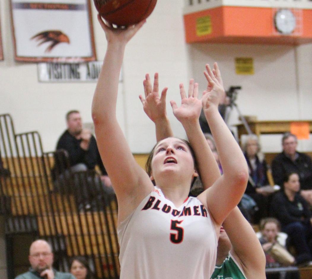 Prep Girls Basketball Bloomer Returns Size Shooting In Bid For