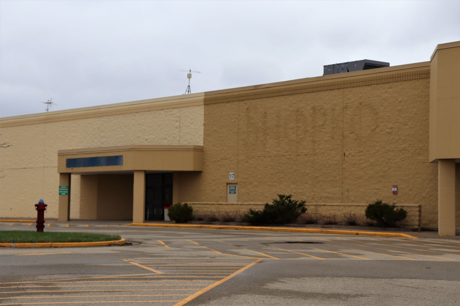 Menards opens new distribution center in former Chippewa Falls