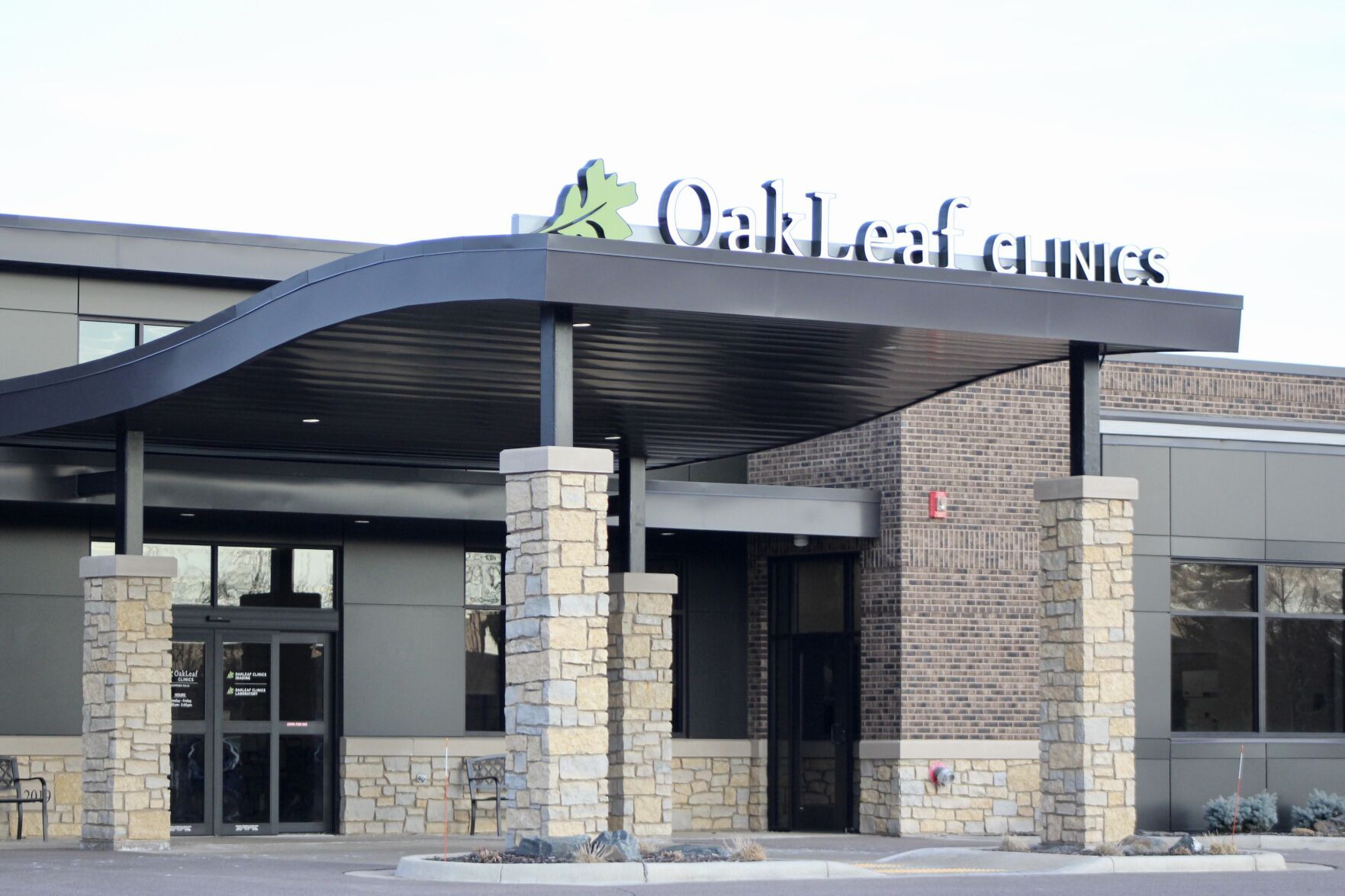 OakLeaf opens four clinics in western Wisconsin plans urgent care