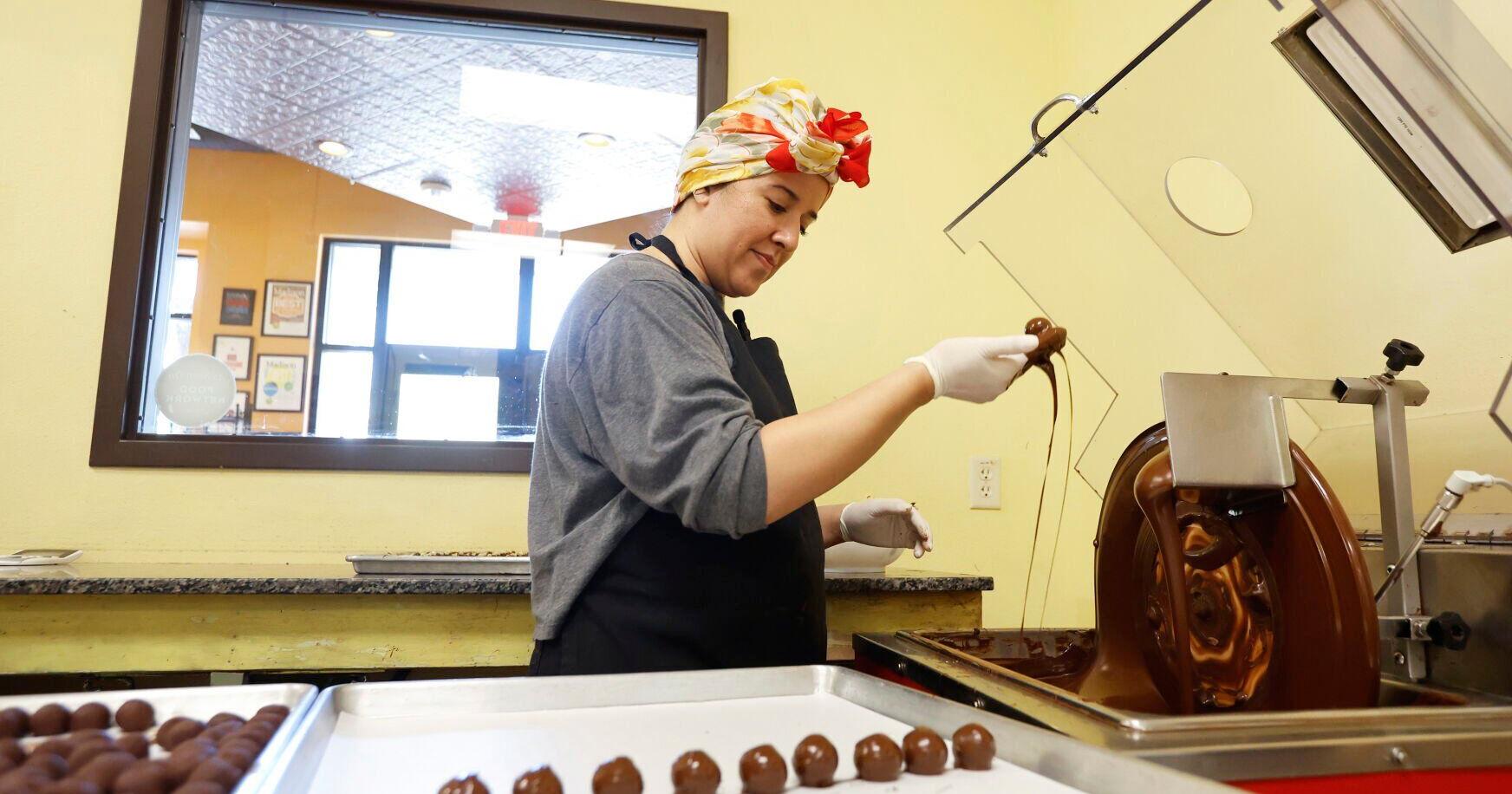 Gail Ambrosius Chocolatier sells 5,000 truffles a week - Vimarsana News