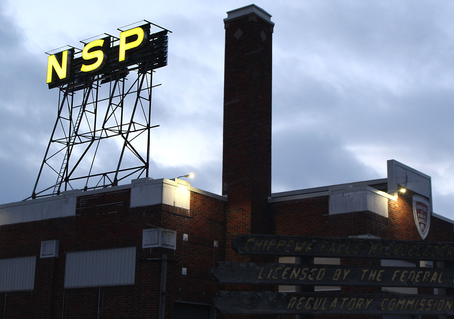 Chippewa Falls Xcel bring history to light with NSP sign