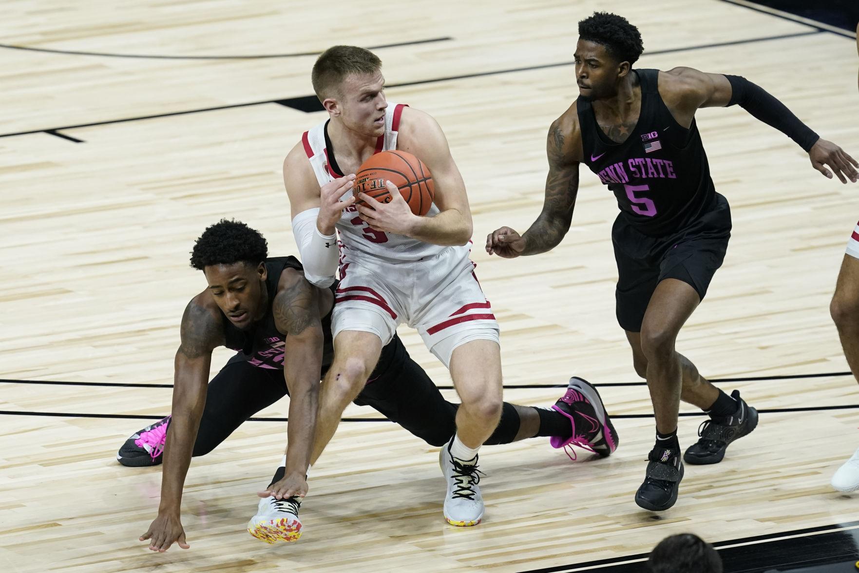 Photos Big Ten men�s basketball tournament heats up in