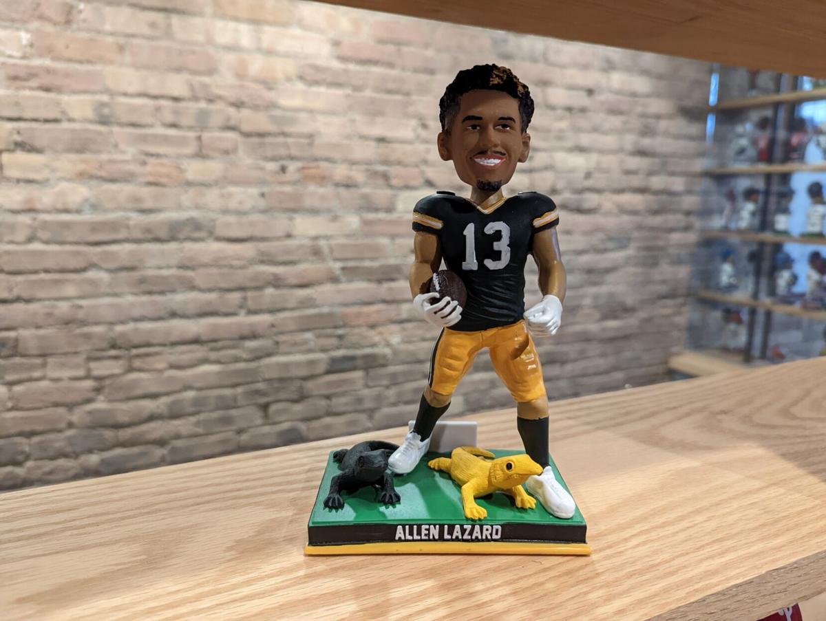 Packers running back A.J. Dillon bobblehead has feature no other