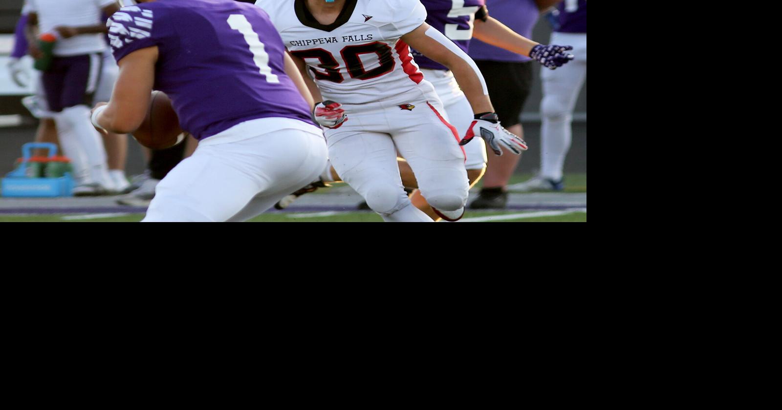 IN PHOTOS: Chippewa Falls football powers past Eau Claire Memorial 8-27-26