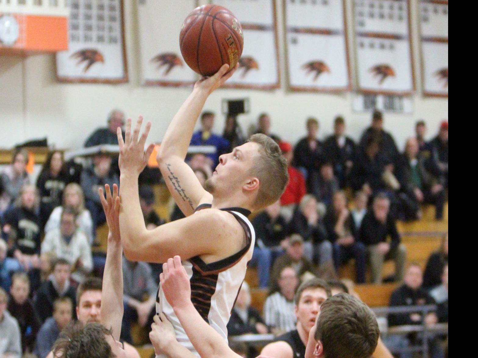 Prep Boys Basketball Division 3 Regionals Caleb Ruf S Buzzer