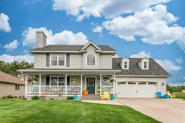 4 Bedroom Home in Chippewa Falls - $389,900
