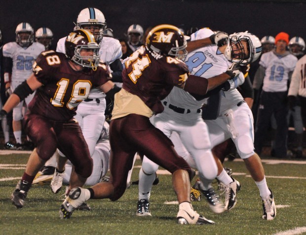 Home sweet homecoming | Menomonie rallies to raze Superior