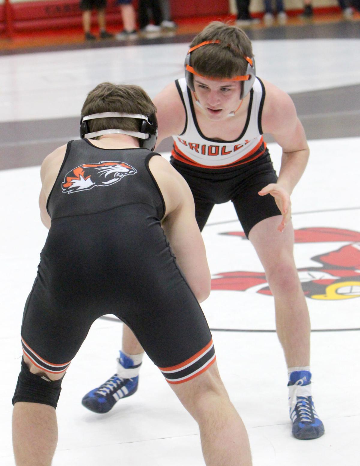 Prep Wrestling Preview Cadott, StanleyBoyd/OwenWithee return the