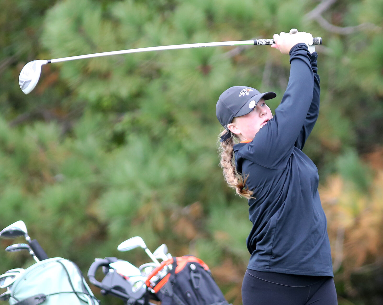 Vip Models Bloomer sophomore takes 32nd at girls golf championships