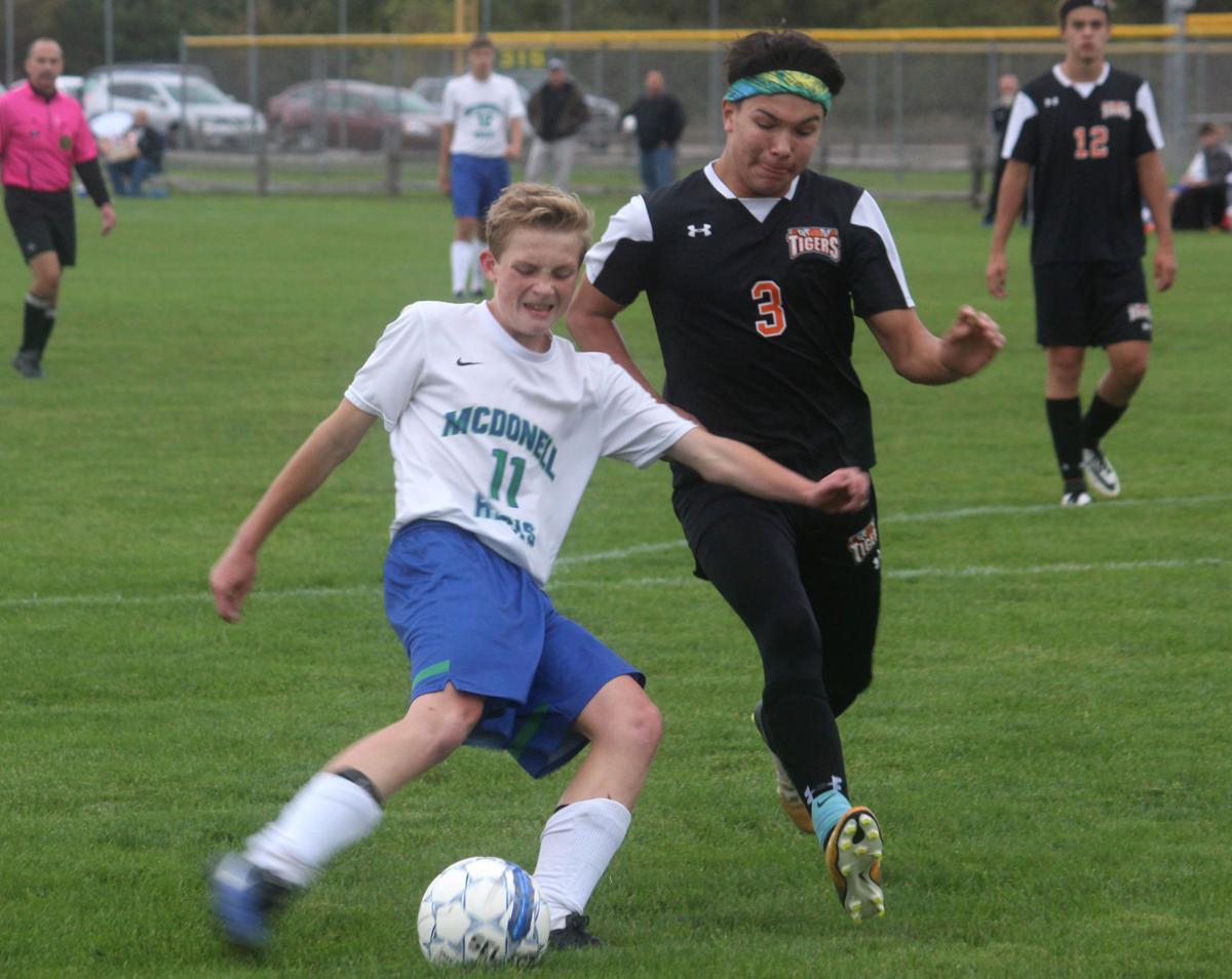 McDonell/Regis vs Black River Falls boys soccer 10-10-17