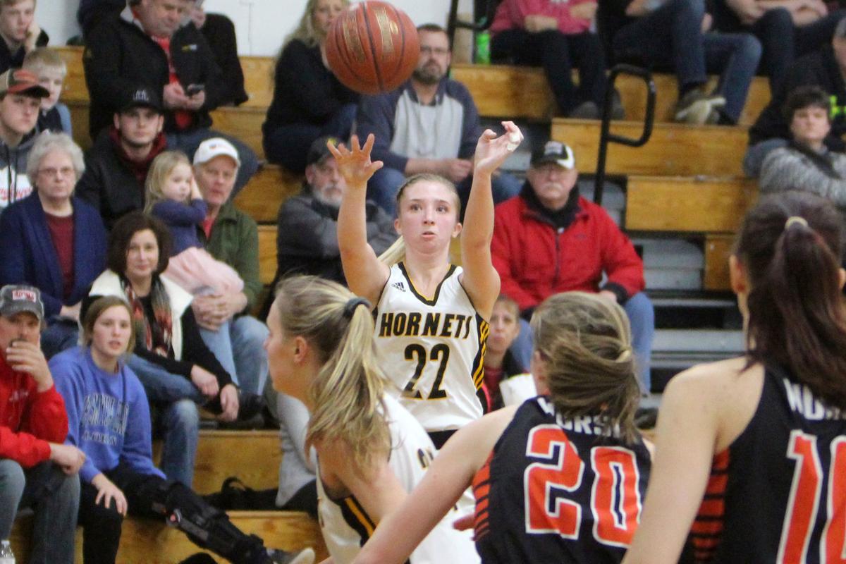 Prep Girls Basketball Interior Offense Leads Cadott Past