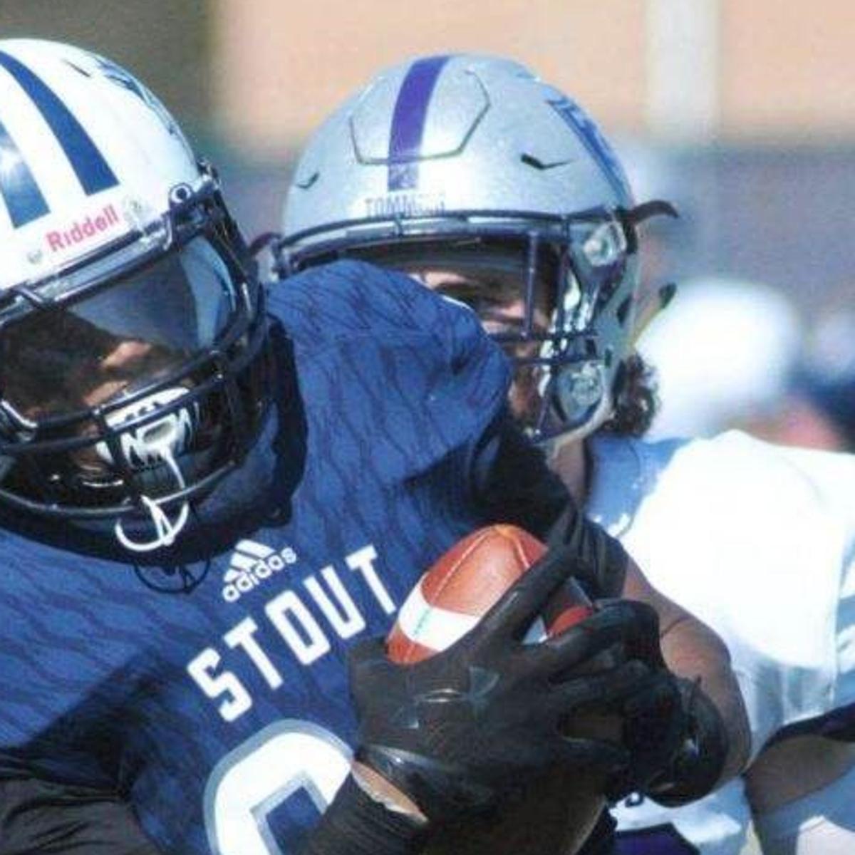 Professional Football Former Uw Stout Receiver Brian Sandifer