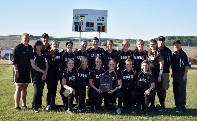 Bloomer softball rolls past Northwestern on way to state tournament