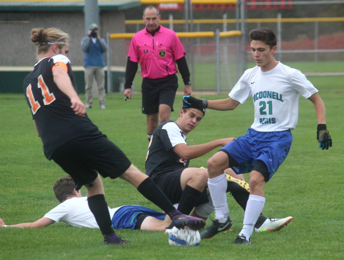 McDonell/Regis vs Black River Falls boys soccer 10-10-17