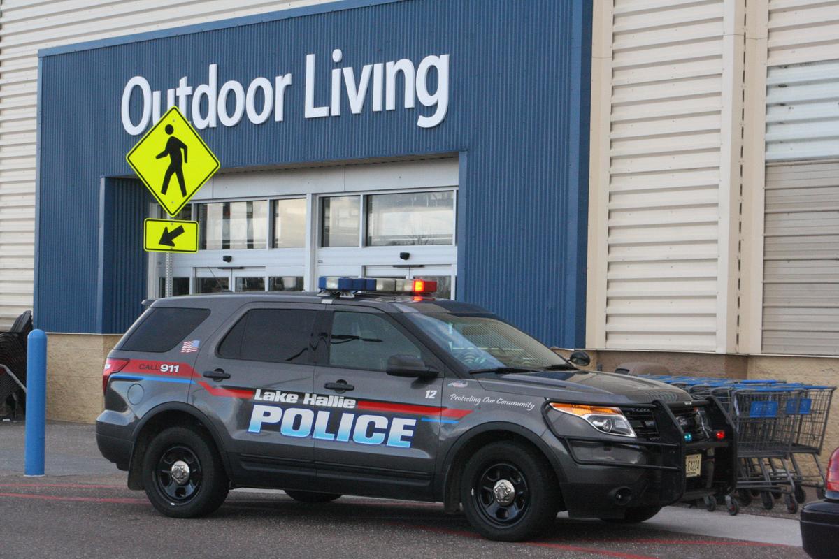 Da Clears Lake Hallie Officer In Walmart Shooting Local News Chippewa Com