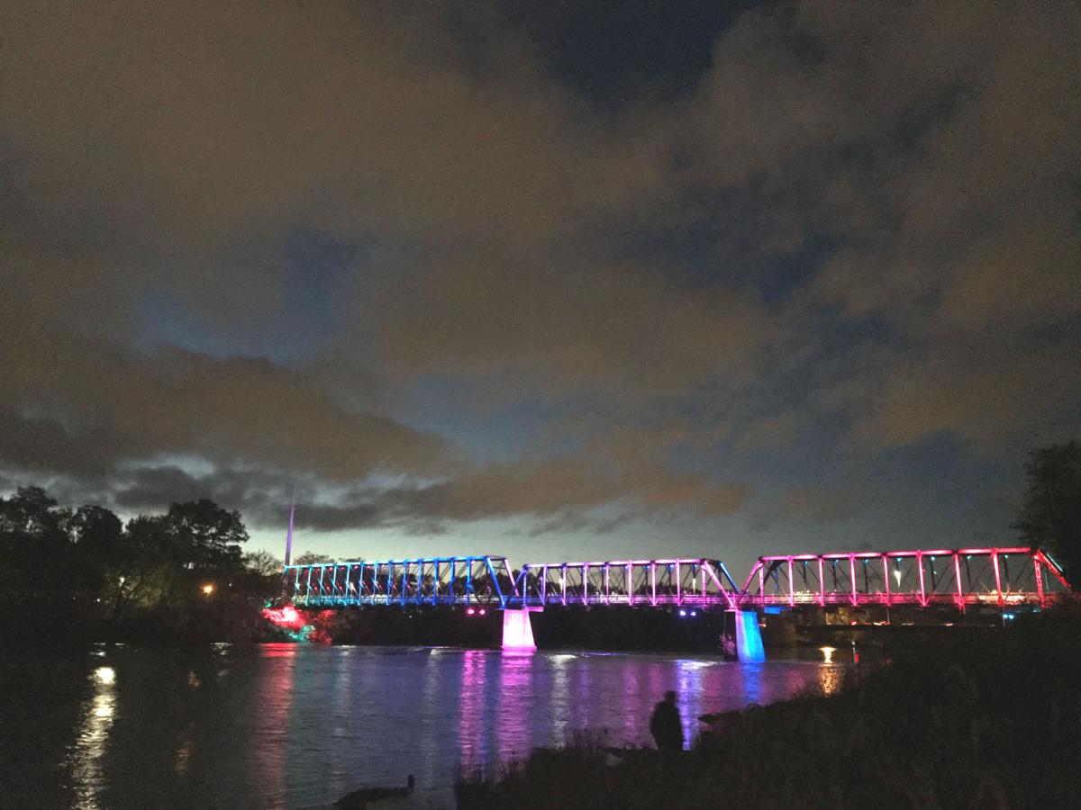 Bridge lighting