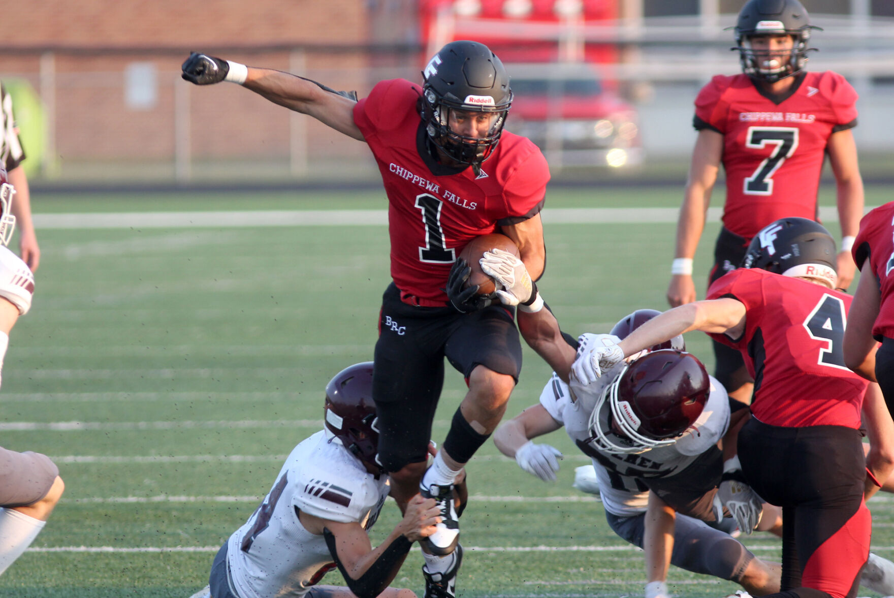 Chi-Hi football team succeeds in season opener with new spread offense