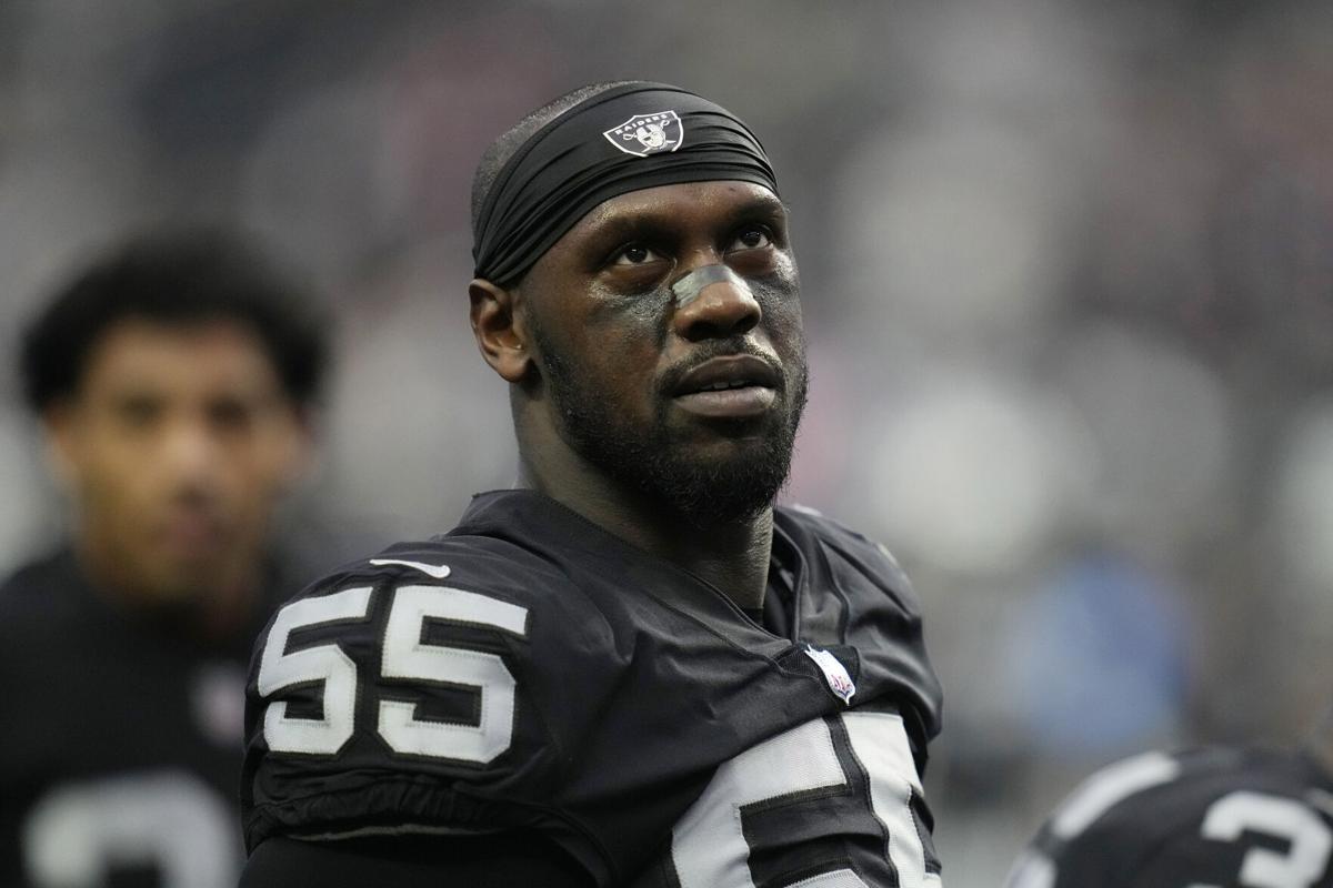 Chandler Jones again posts, then deletes criticism of Raiders