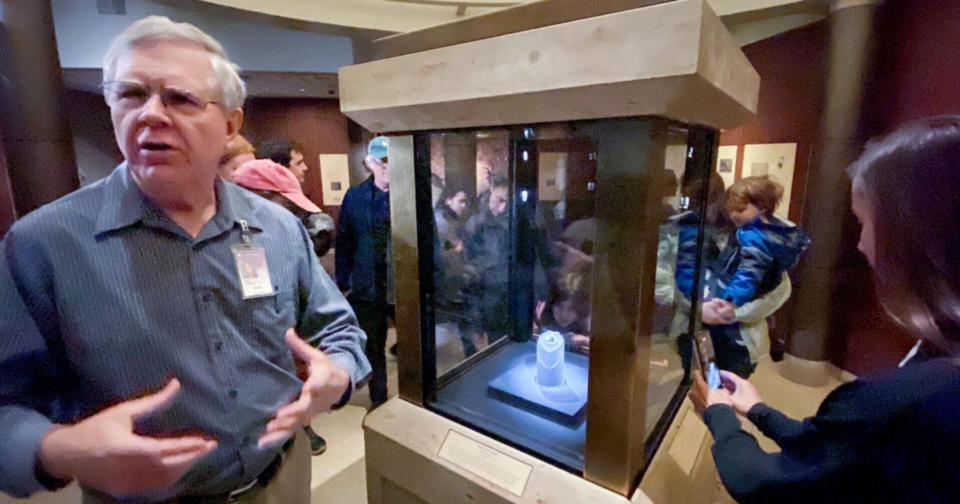 Wisconsin man has been protecting the Hope Diamond - Vimarsana News