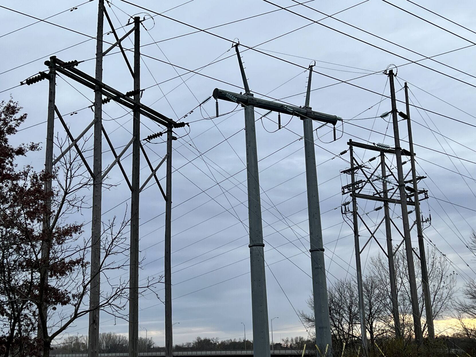 New Xcel Energy 345 kilovolt transmission line has Chippewa County