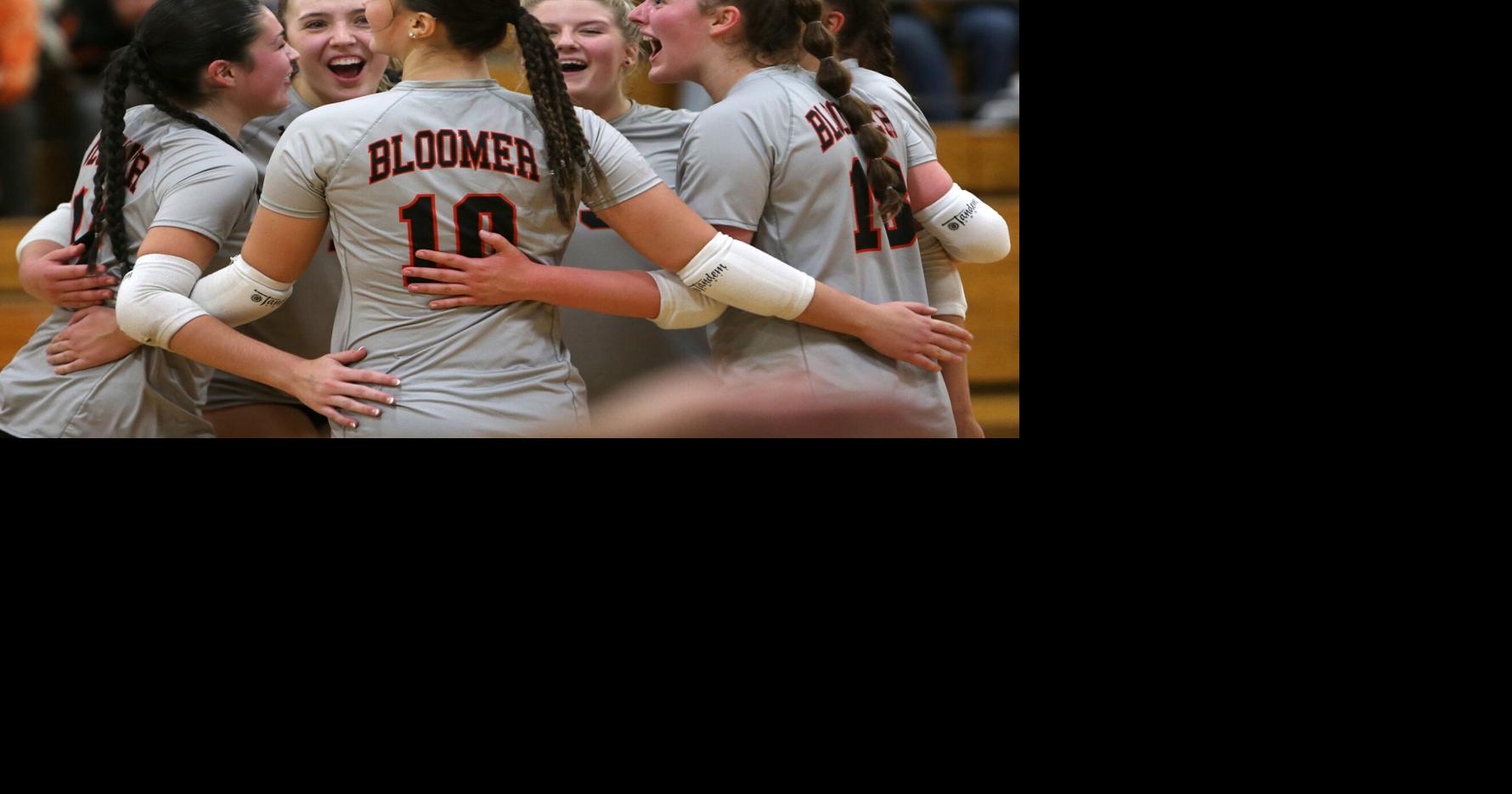 High School Volleyball Bloomer finding groove at right time