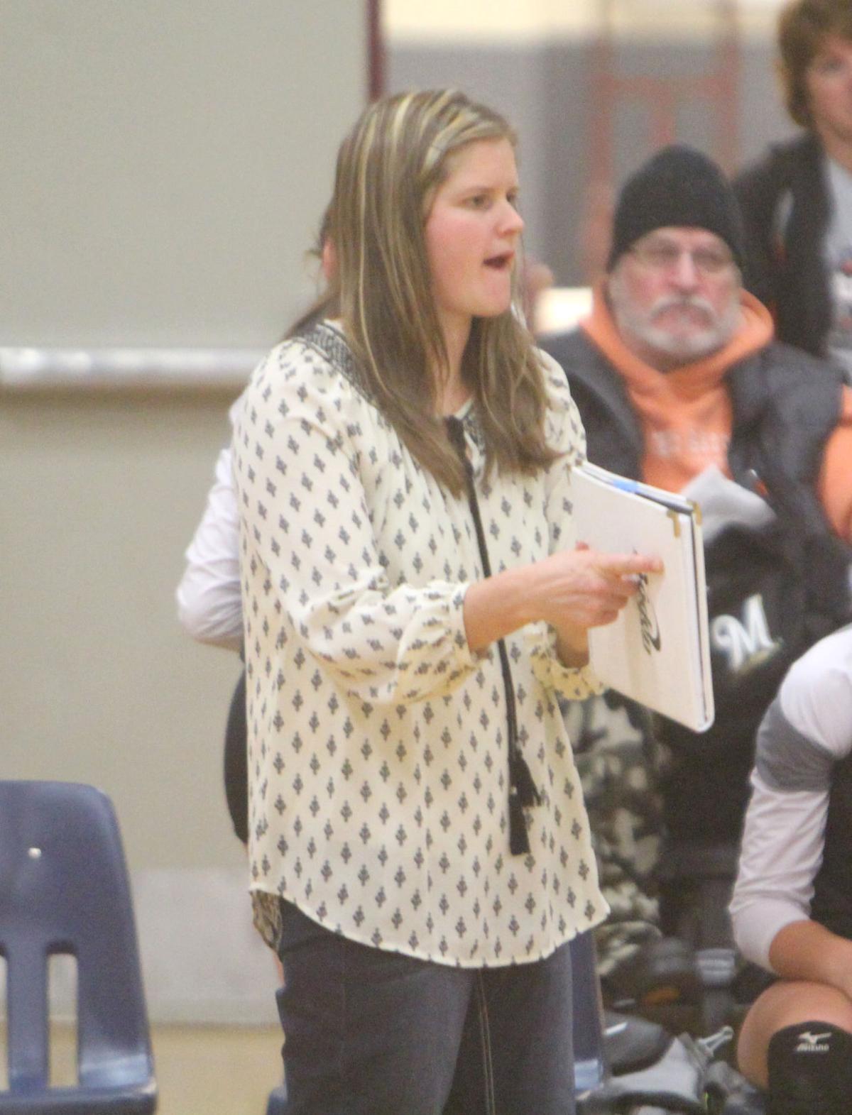 Bloomer volleyball at Heart O' North Conference quad