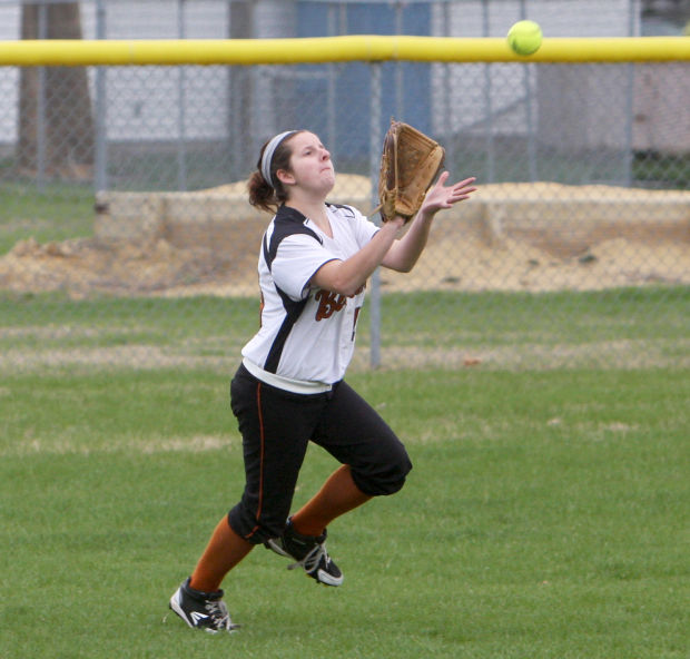 513 Softball Roundup Bloomer swept by Northwestern in doubleheader