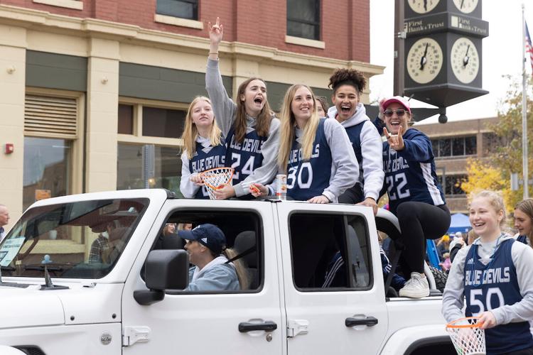 UW-Stout Polytechnic homecoming parade