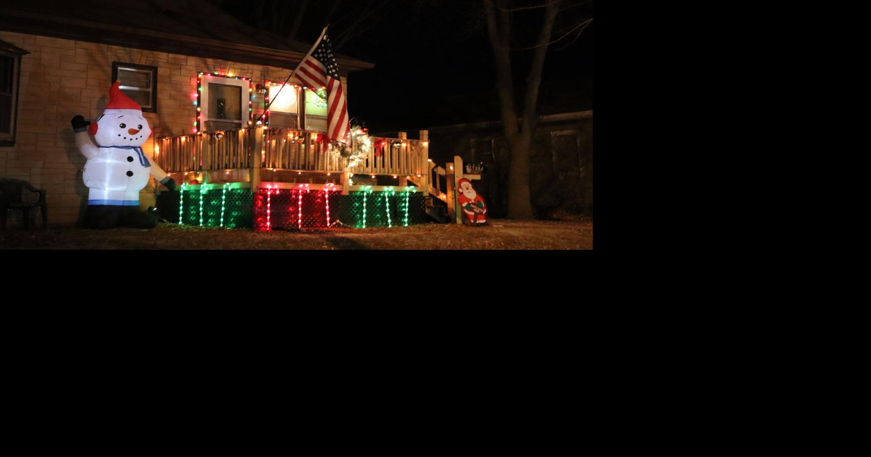 Photos Chippewa Falls Christmas light displays
