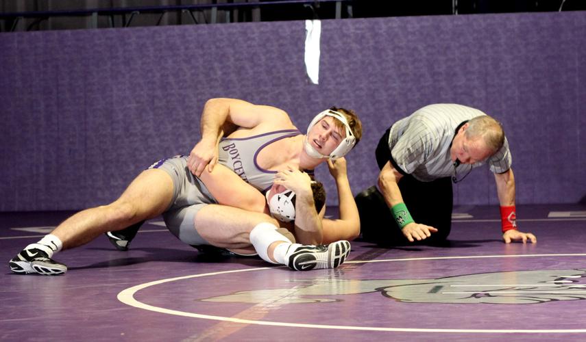 Prep wrestling Boyceville battles out win over Spring Valley/Elmwood