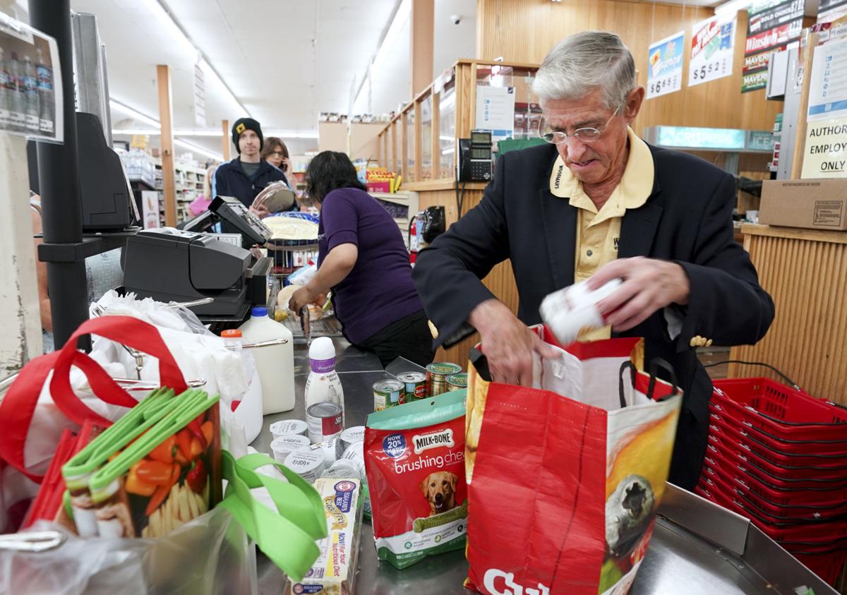 Woodman's at 100: Janesville grocer focuses on methodical growth, low