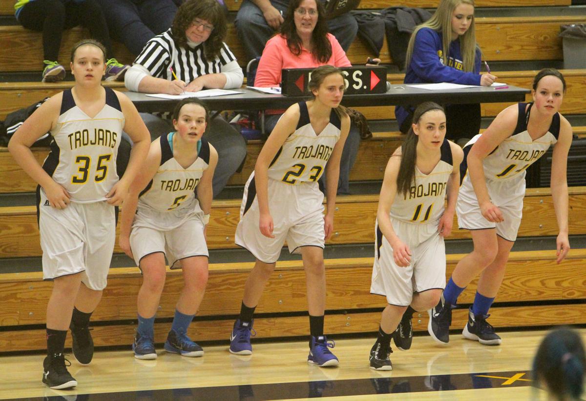 New Auburn Girls Basketball Grows In First Season Back To Varsity