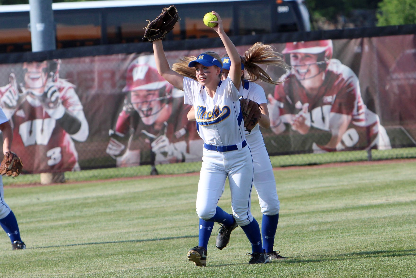 Prep State Softball Division 5 Semifinals: McDonell Edges Wisconsin ...