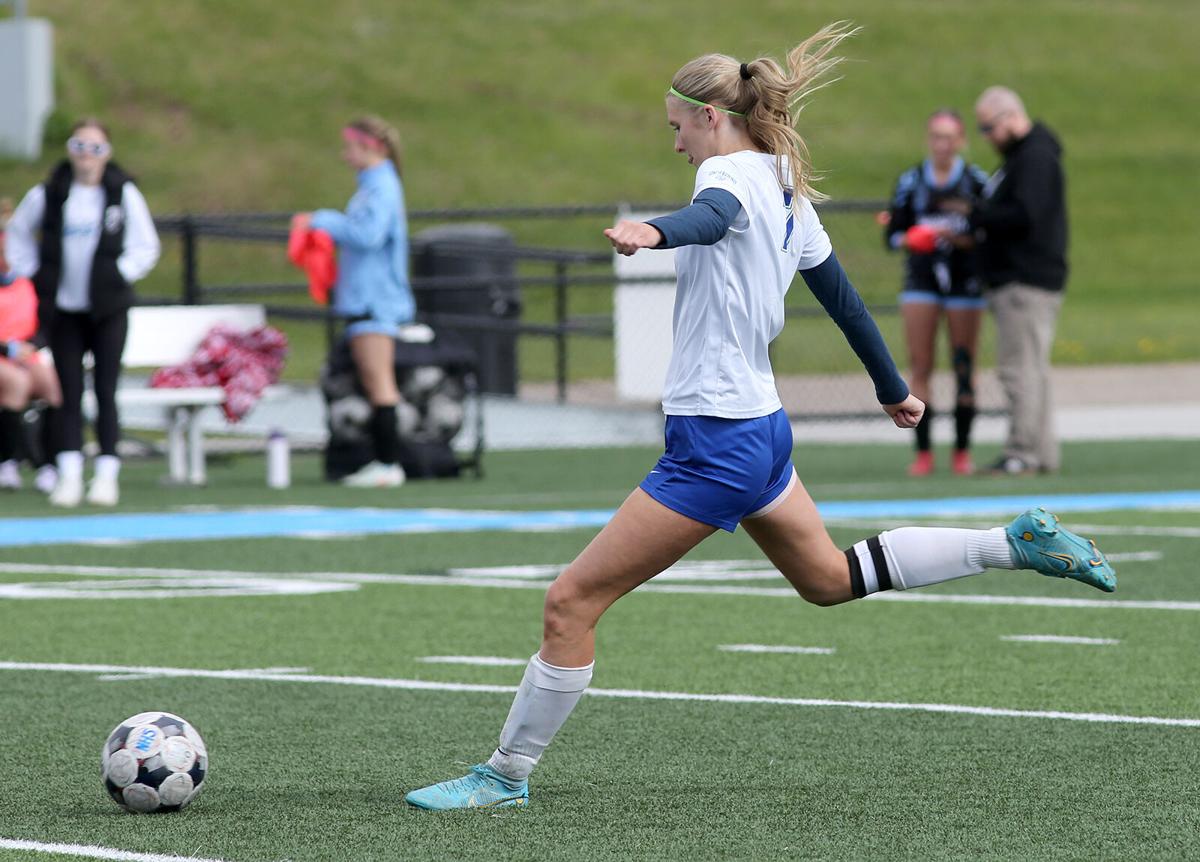 Maya Ridenour IN PHOTOS: Eau Claire Regis/McDonell girls soccer competes at Lori ...